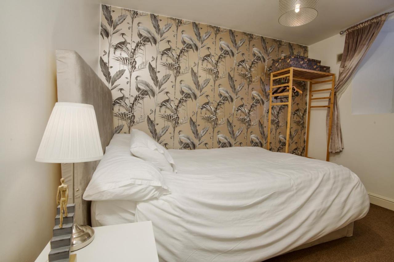 Ferienwohnung Pass The Keys 2 Bed Flat In Old School House Lincoln Exterior foto